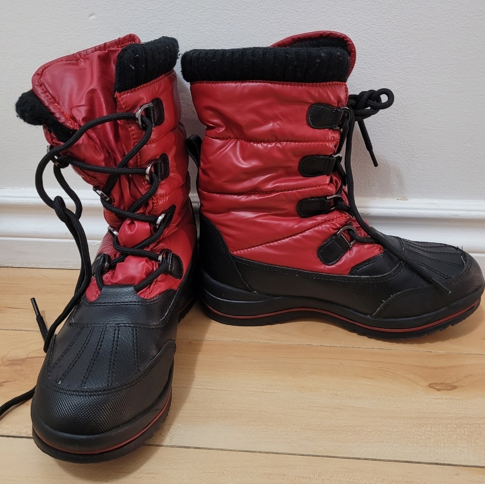 Cougar women's size 6 red and black winter boots